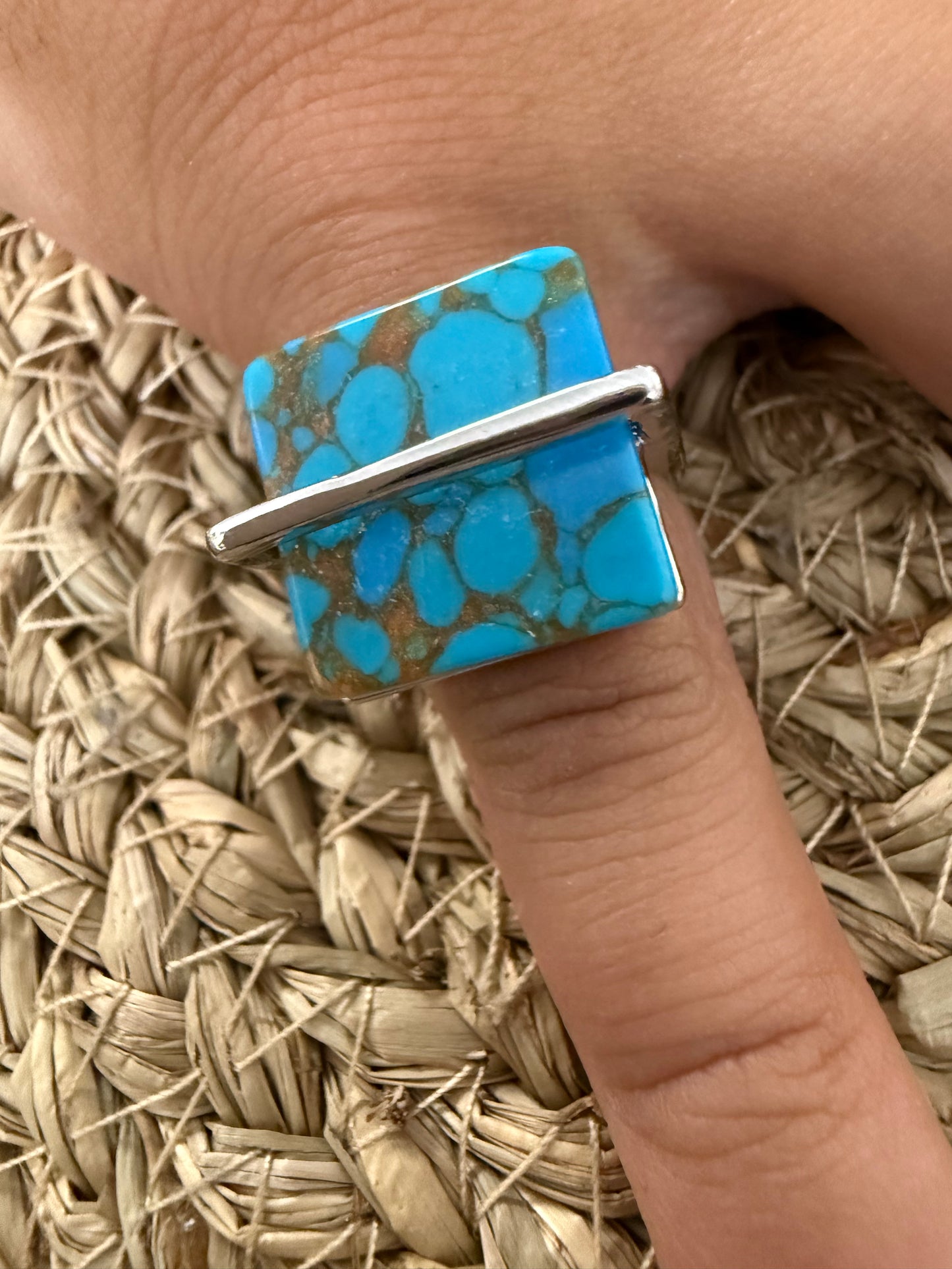Ocean Square Ring
