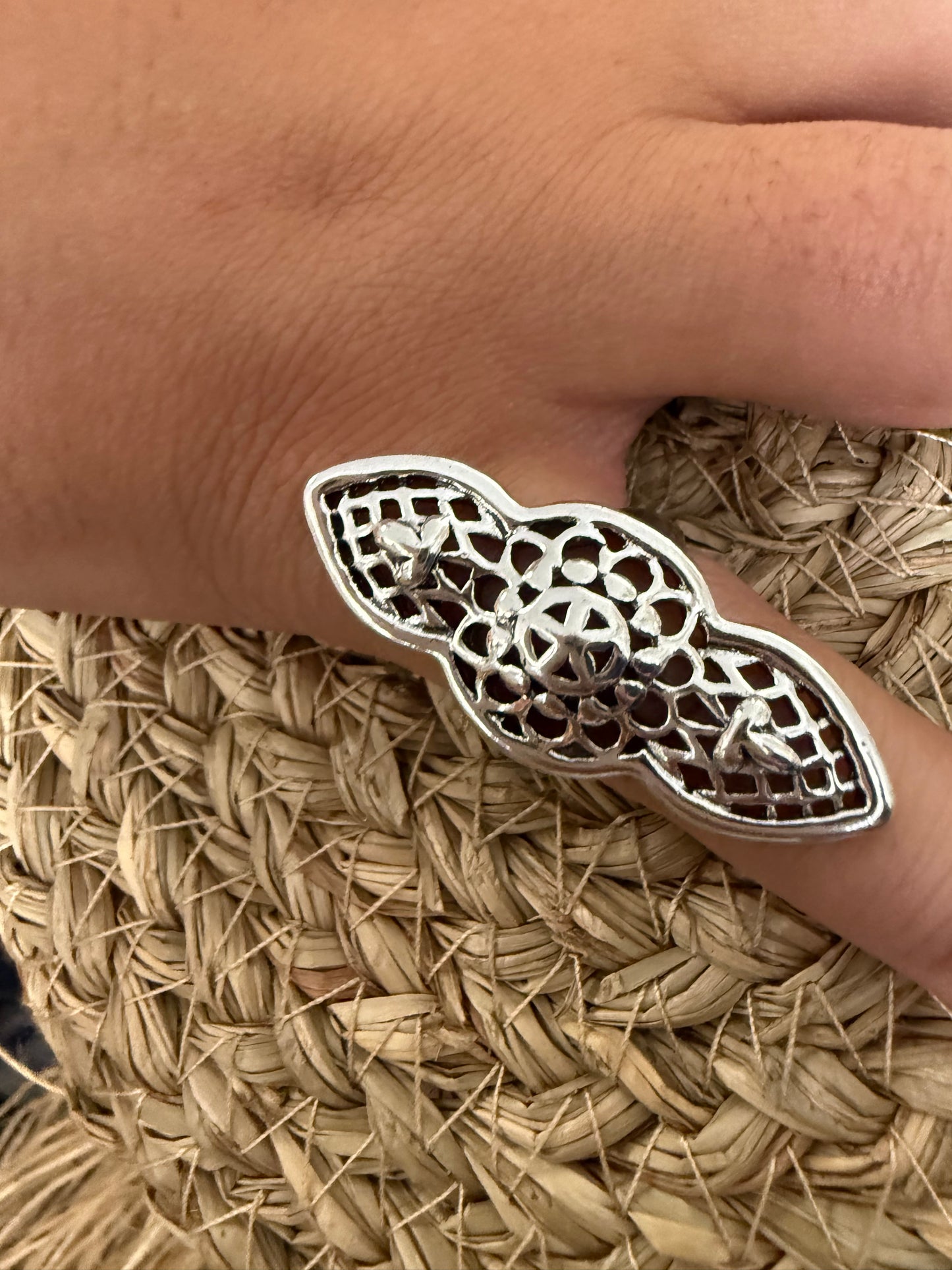 Large Silver Pea Pod Ring